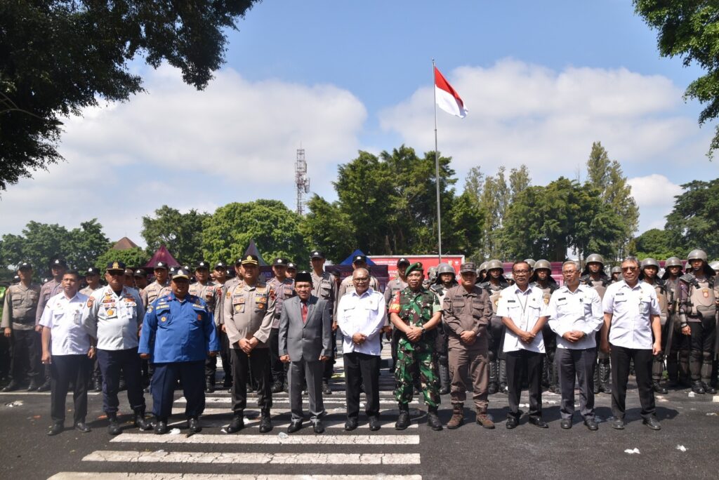 Kodim 0707/Wonosobo dan Polres Gelar Latihan Bersama Sispamkota, Siapkan Pengamanan Pilkada