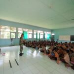 Cegah Bullying, Babinsa Koramil 08/LAU Sosialisasi Kepada Siswa SMP 13 HST