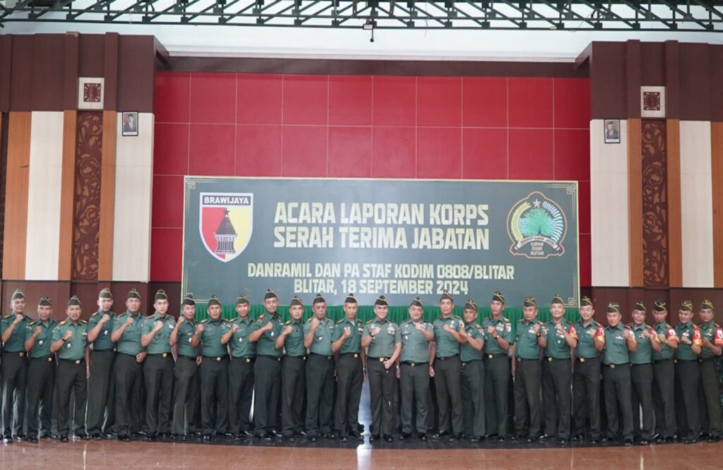 Dandim 0808/Blitar, Pimpin Acara Laporan Korps Sertijab Danramil Dan Pa Staf