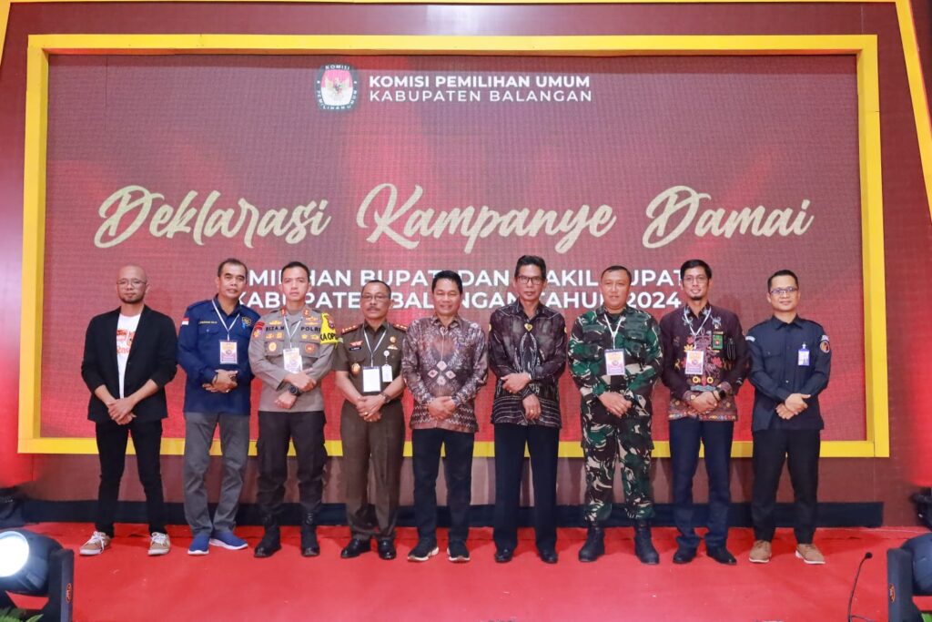 Kasdim 1001 Hadiri Rapat Koordinasi Penetapan Lokasi Pemasangan Alat Peraga Kampanye (APK) Pada Pemilihan Bupati Dan Wakil Bupati HSU Pilkada Tahun 2024