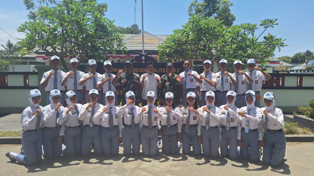 SMA Negeri 1 Gerung Raih Juara di Lomba PBB Piala Panglima TNI: Ajang Prestisius HUT ke-79 TNI