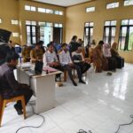 Bawaslu Banjar Gelar   Sosialisasi Pengawasan Netralitas ASN dan Pemerintah   Pilkada ” Turut Dihadiri Danpos Koramil -06/Martapura 