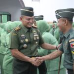 Dandim Madiun Pimpin Upacara Korp Raport Kenaikan Pangkat 82 Prajurit.