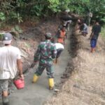 TNI dan Petani Desa Andang Bersatu Padu Jaga Sumber Air Pertanian