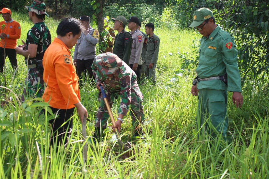 Aksi Hijau TNI Laksanakan Penanaman Pohon 