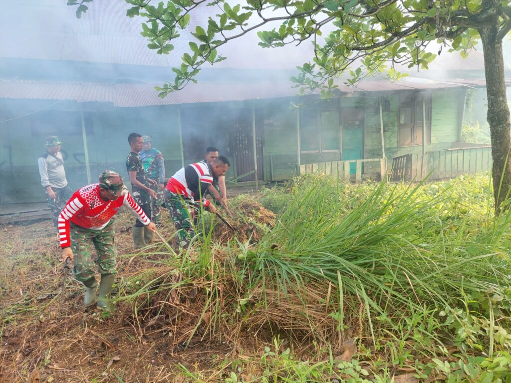 Jaga Kebersihan Lingkungan,Kodim 1015/Sampit Gelar Jum’at Bersih