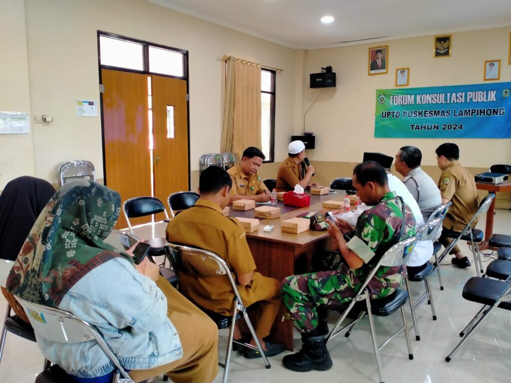 Babinsa Koramil 1001-05/Lampihong Ikuti Kegiatan Forum Konsultasi Publik (FKP)