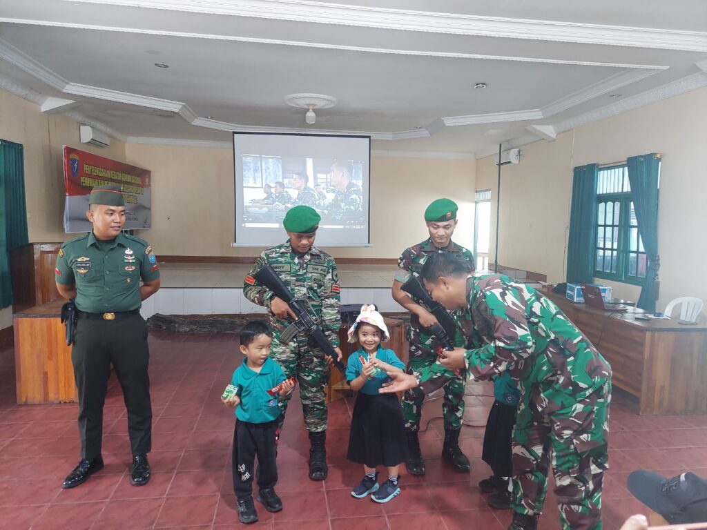 Ingin Mengenal Dekat Dengan TNI, Anak-Anak TK Kunjungi Kodim 1015/Sampit