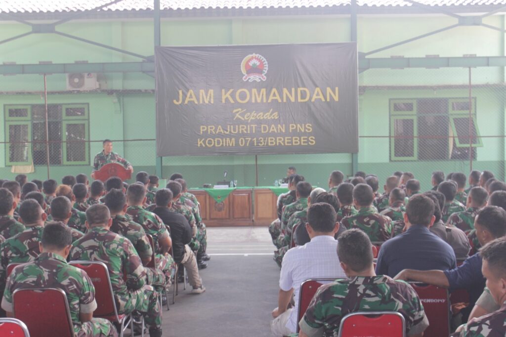 Jam Komandan, Dandim 0713/Brebes Tekankan Netralitas TNI 