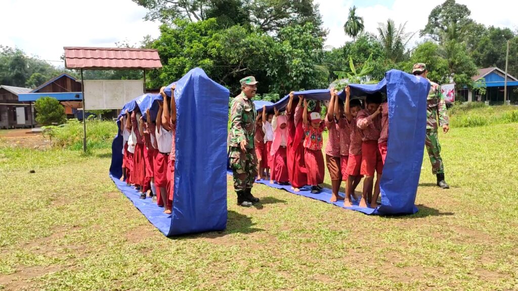 Peduli Pendidikan, Kodim 1015/Sampit Gelar Komsos Dengan Anak Siswa Siswi di Wilayah Binaan