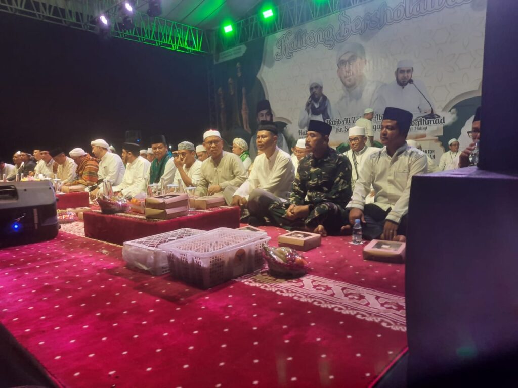 Danramil 1015-09/Seruyan Hilir Hadiri Kegiatan Kalimantan Tengah Bersholawat