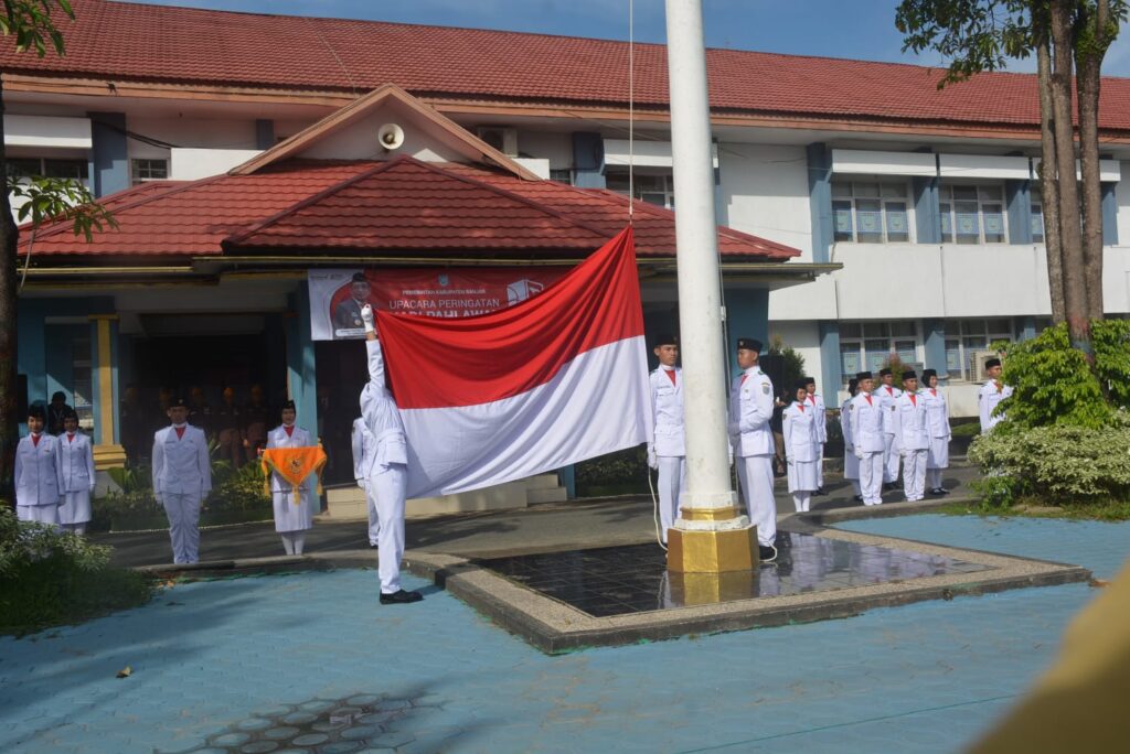 Upacara Peringatan Hari 10 November 2024 “Pahlawan Kabupaten Banjar   Dipimpin Dandim 1006/Banjar 