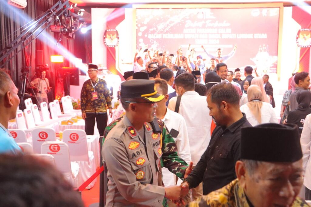 Polres Lombok Utara Kerahkan 200 Personel Gabungan untuk Amankan Debat Terbuka jilid II Paslon Bupati dan Wakil Bupati KLU