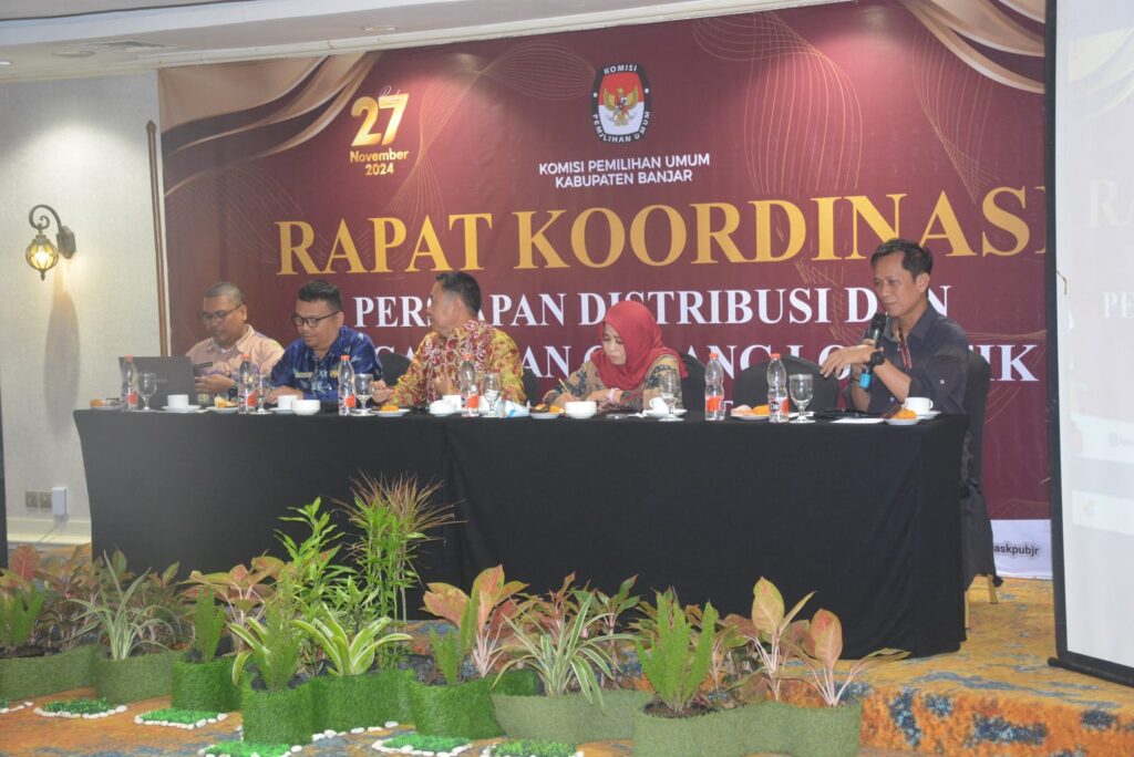 Rakor Distribusi Logistik Pilkada Forkopimda Kabupaten Banjar Bersama KPU, TNI, Polri Diharapkan Tepat Waktu dan Aman