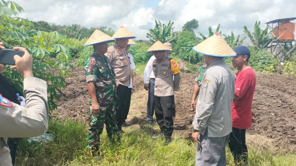 Mendukung Ketahanan Pangan,Danramil 1015-05/Kota Besi Hadiri Louching Gugus Tugas Polri