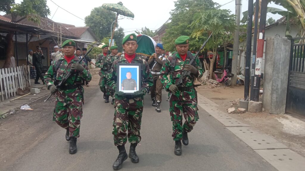 Pemakaman Militer Sertu Budi Cahyo Utomo, Penghormatan Terakhir Seorang Abdi Negara