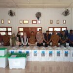 Danramil 26/KCG Pantau Langsung Distribusi Logistik Pilkada 2024 Dari KIP Aceh Besar Ke PPK Kuta Cot Glie