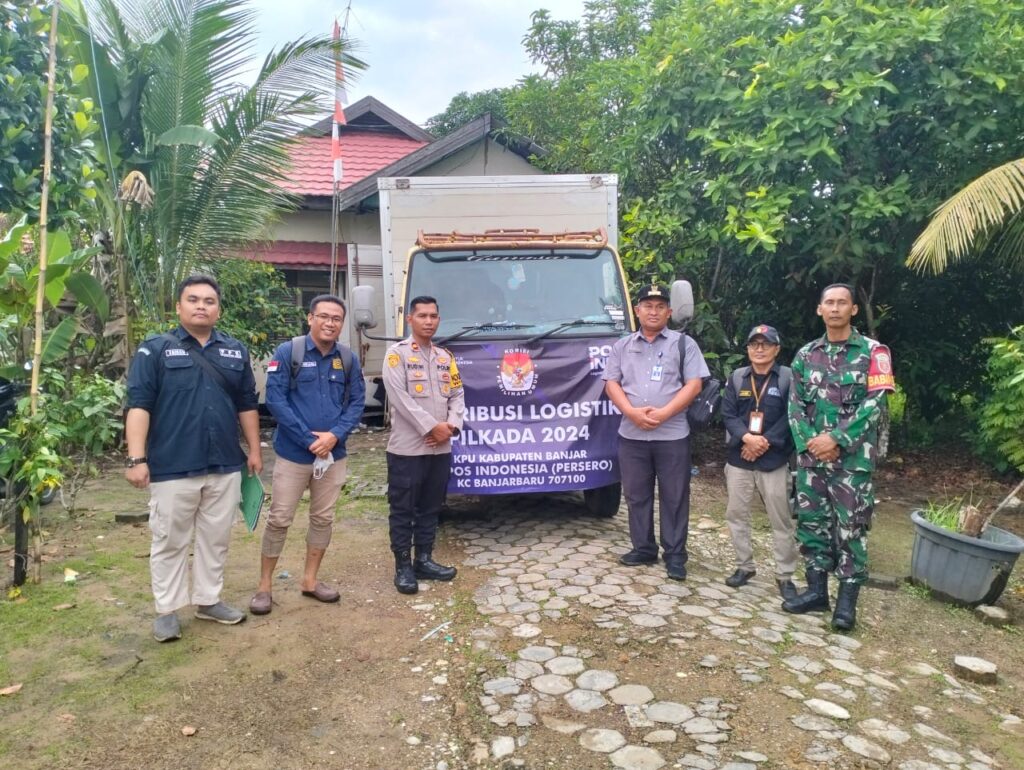 Personil Koramil dan Polsek Kecamatan Beruntung Baru Kawal Surat Suara Pilkada Hingga Kembali ke KPU