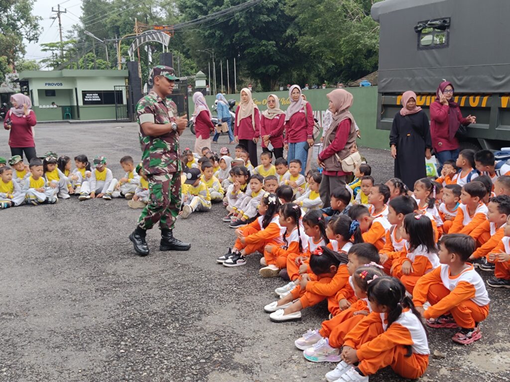 Kodim 0707/Wonosobo Sambut Kunjungan TK dan PAUD