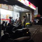 Patroli Rutin Polres Loteng Antisipasi Aksi Kenakalan Remaja Pada Malam Hari.