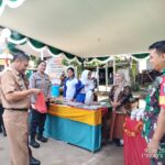 Wakili Danramil, Babinsa Kelurahan Tengah Hadiri Acara Gelar Karya P5 SMP Negeri 1 Ketapang.