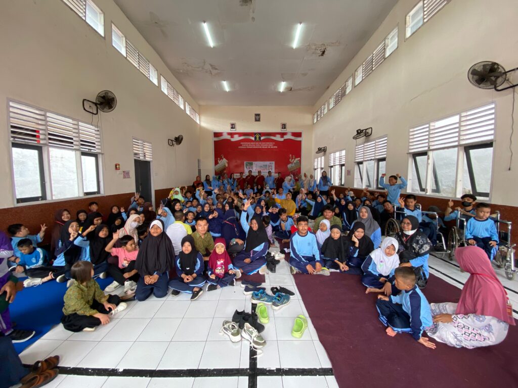 Kalapas Selong Sambut Langsung Siswa SLB dalam Kegiatan Pemberdayaan Disabilitas