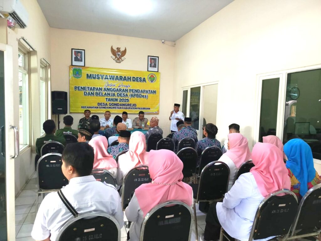 Danramil 0819/14 Gondangwetan Hadiri Penetapan APBDes 2025 di Balai Desa Gondangrejo