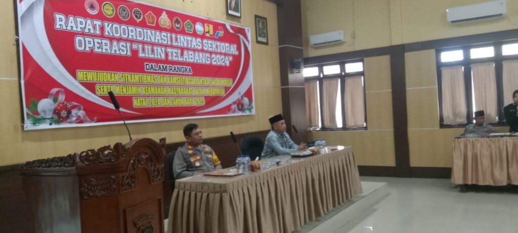 Dandim 1015/Sampit Hadiri Rakor Lintas Sektoral kesiapan Natal Dan Tahun Baru 2025