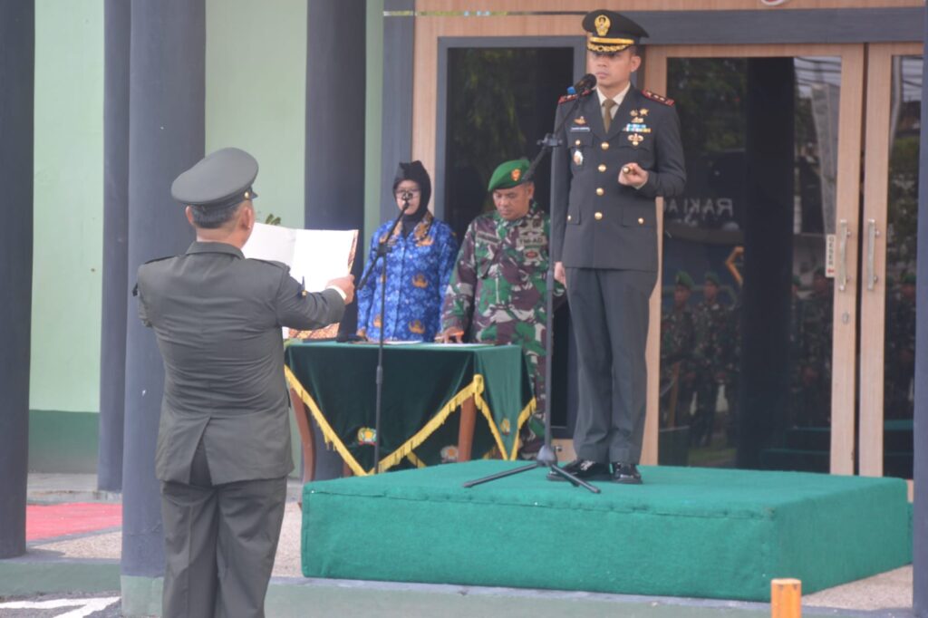 Dandim 1006/Banjar “Sampaikan Amanat Dan Pesan Bapak Presiden RI Kepada Prajurut,Pns Pada Peringatan Hari Bela Negara 