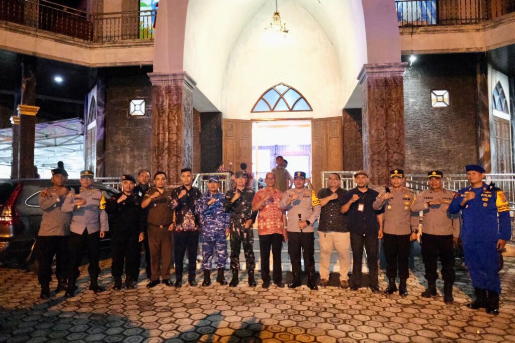 Ibadah Malam Natal, Dandim 0912/Kubar Mengikuti Patroli Skala Besar