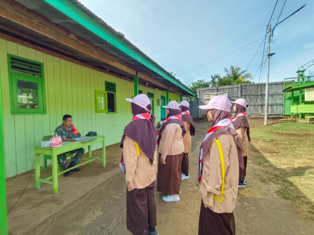 Babinsa Koramil 13/Barong Tongkok Menjadi Juri LKBB