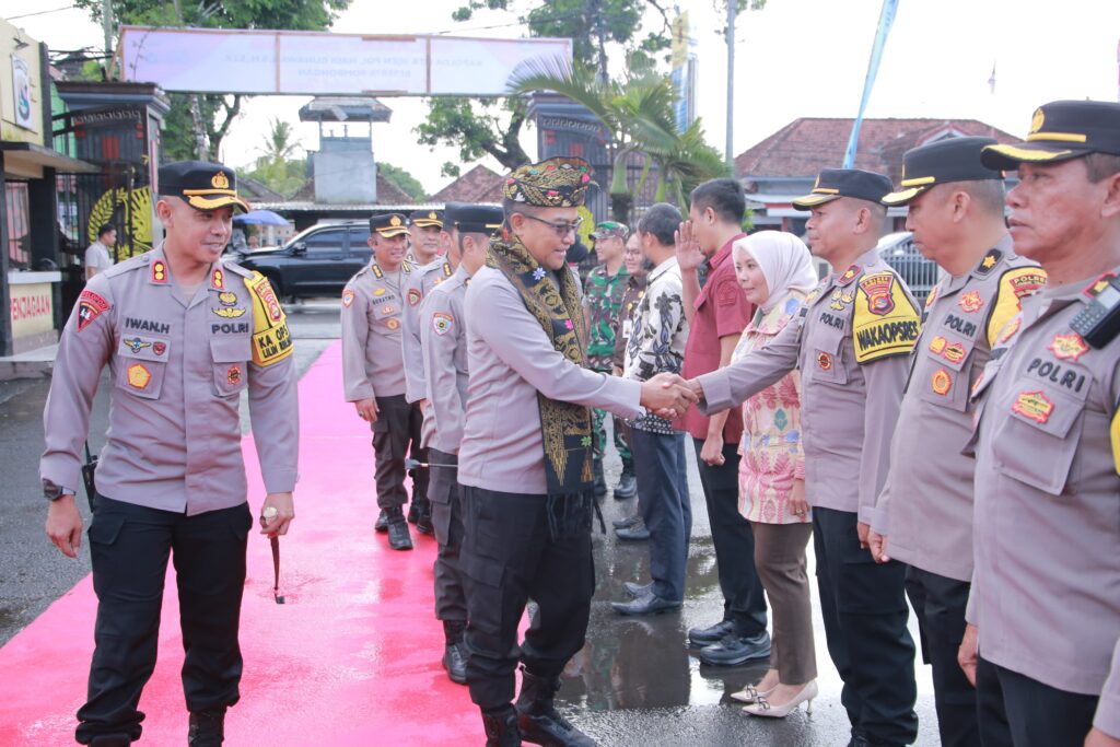 Kapolda NTB Laksanakan Kunker di Polres Lombok Tengah.