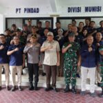 Kasad Dampingi Menhan RI Kunjungi SMA Taruna Nusantara dan PT Pindad