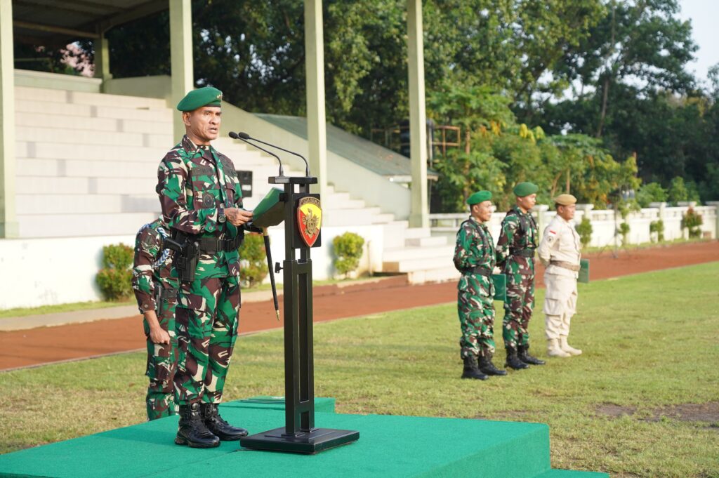 Pangdam Zamroni Pimpin Upacara Bendera 17an Awal Tahun 2025