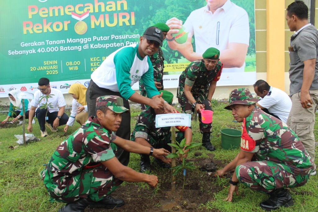 Tanam 40.000 Mangga Putar Dandim 0819 Bersama Forkopimda Kab. Pasuruan Pecahkan Rekor Muri