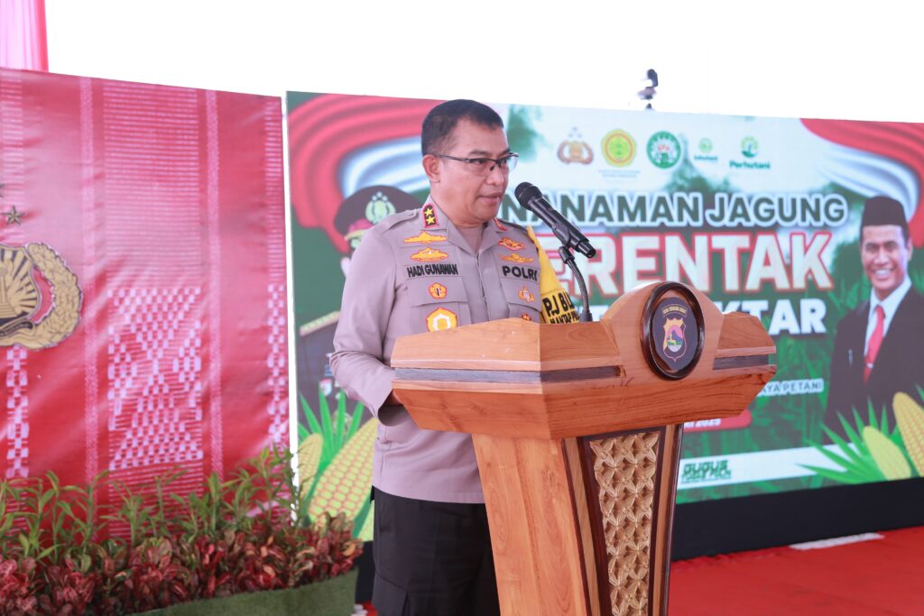 Kapolda NTB Pimpin Penanaman Jagung Serentak di Lombok Timur