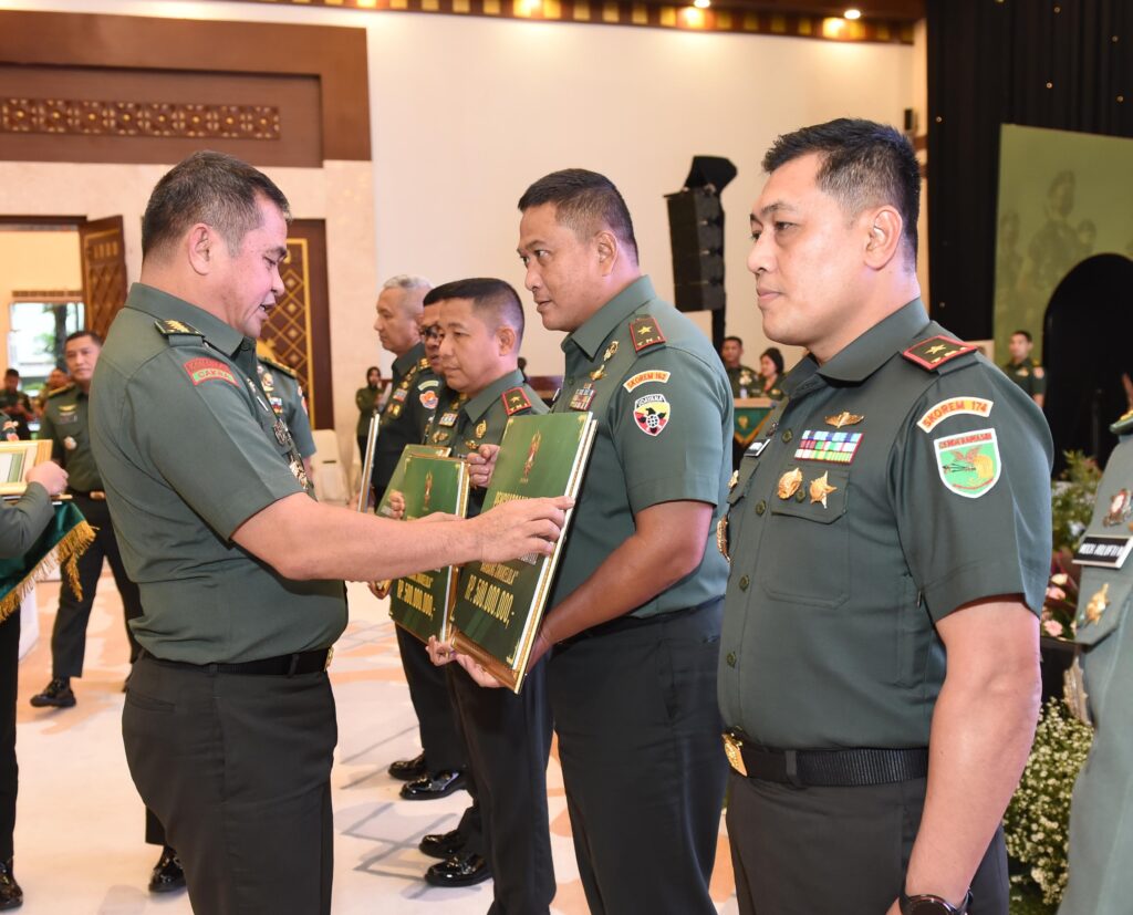 KASAD Apresiasi Korem 162/Wira Bhakti Raih Predikat WBK, Berharap Jadi Contoh Bagi Satuan TNI AD