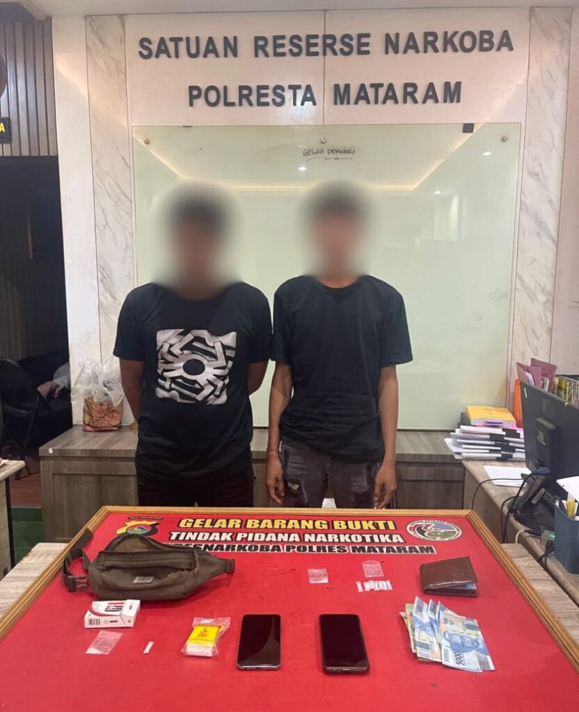 Tim Opsnal Satresnarkoba Polresta Mataram Amankan Dua Orang Terduga Pengedar Shabu