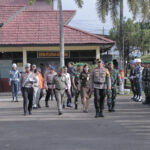 Dukung Operasi Kepolisian, Prajurit Kodim Ketapang Ikuti Apel Gelar Pasukan Keselamatan Kapuas Tahun 2025.