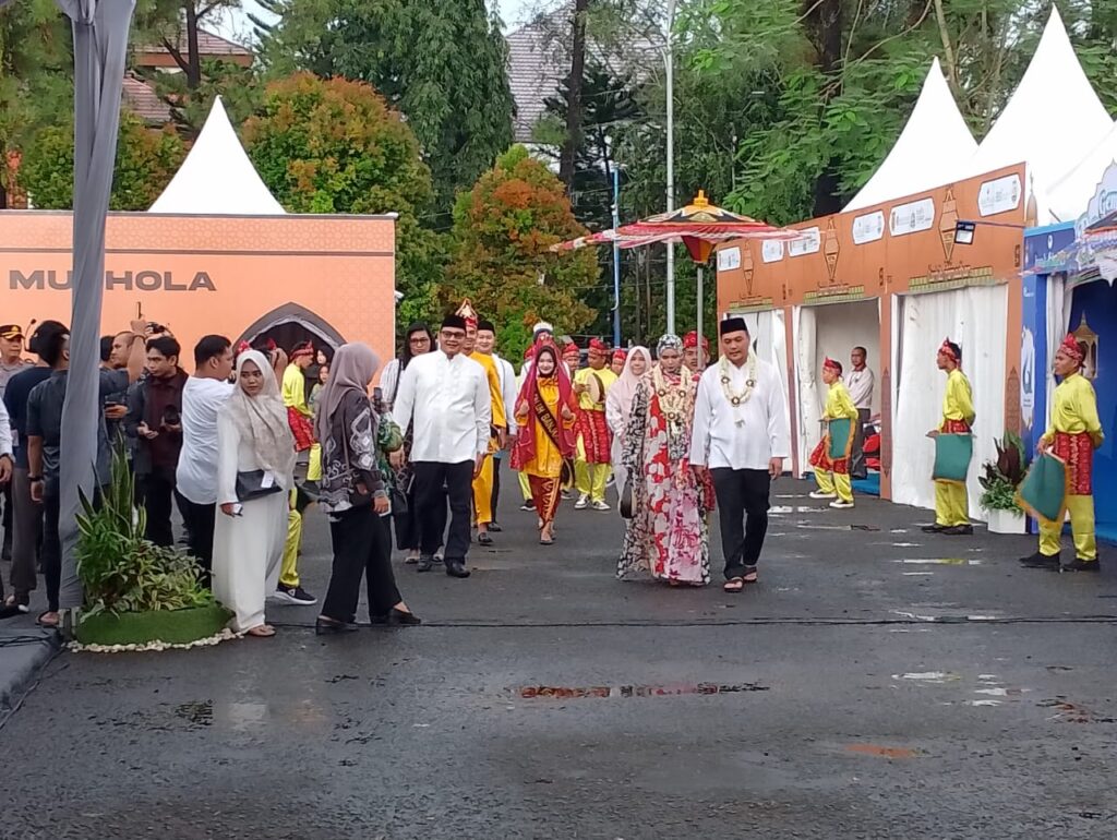 Pabung Kodim Banjar Hadir Pembukaan Pasar Ramadhan 1446.H Banjarbaru 