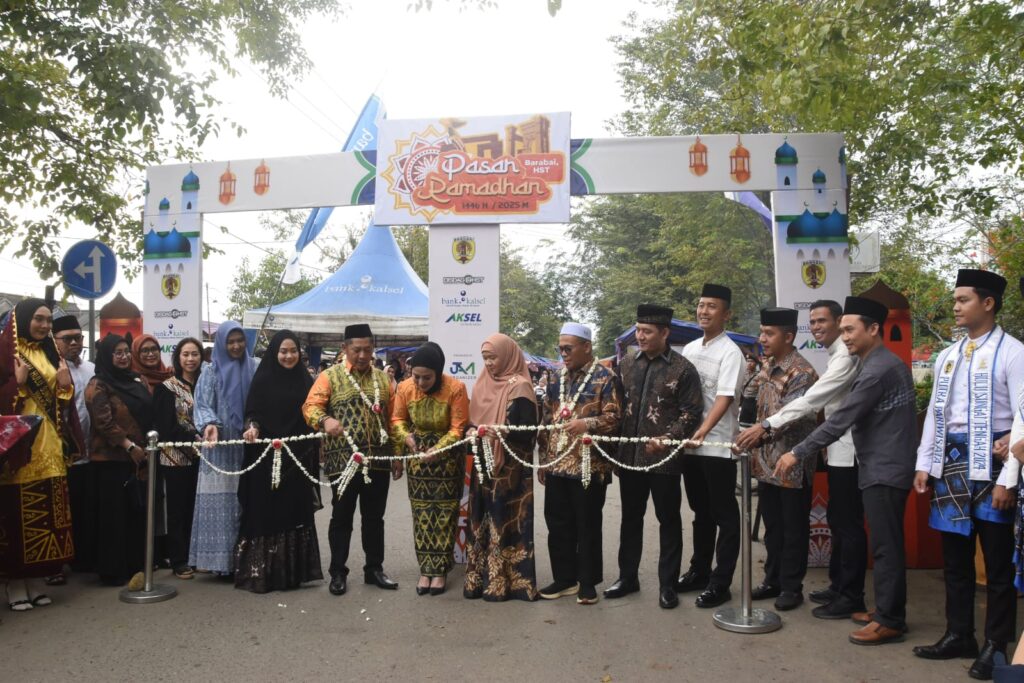 Pembukaan Pasar Ramadhan 1446 H/2025 M di Pasar Keramat Barabai Dihadiri Dandim 1002/HST