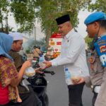 Bidpropam Polda NTB Berbagi Takjil, Wujud Kepedulian di Bulan Ramadhan