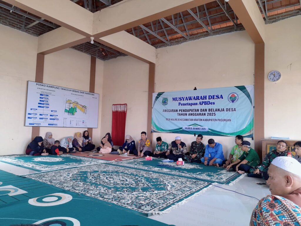 Danramil 0819/03 Kraton Hadiri Penetapan APBDes 2025 di Balai Desa Kalirejo