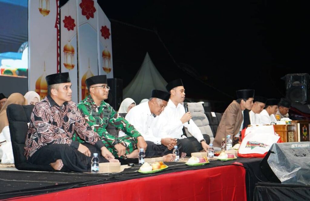 Dandim 0808 Bersama Forkopimda Hadiri Pengajian Sambut Hari Jadi Kota Blitar ke-119 Tahun 2025