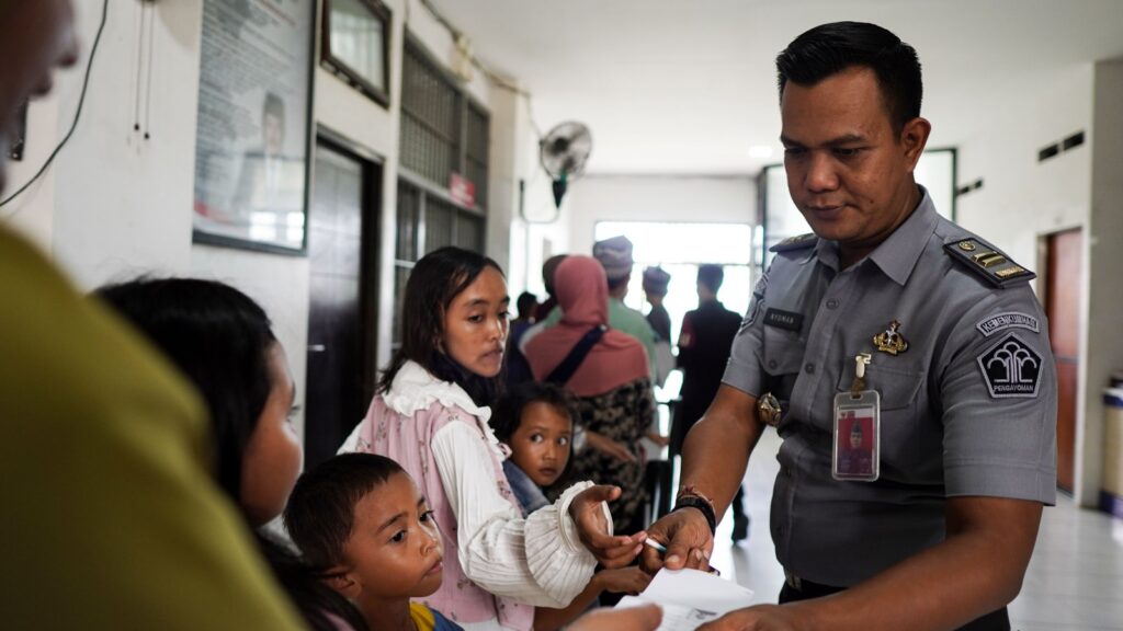 Idul Fitri Hari Kedua, Kalapas Lombok Barat Pastikan Pelayanan Maksimal