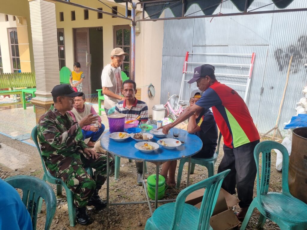 Komsos Babinsa Pandawan: Pererat Silaturahmi, Mantapkan Kemanunggalan TNI-Rakyat