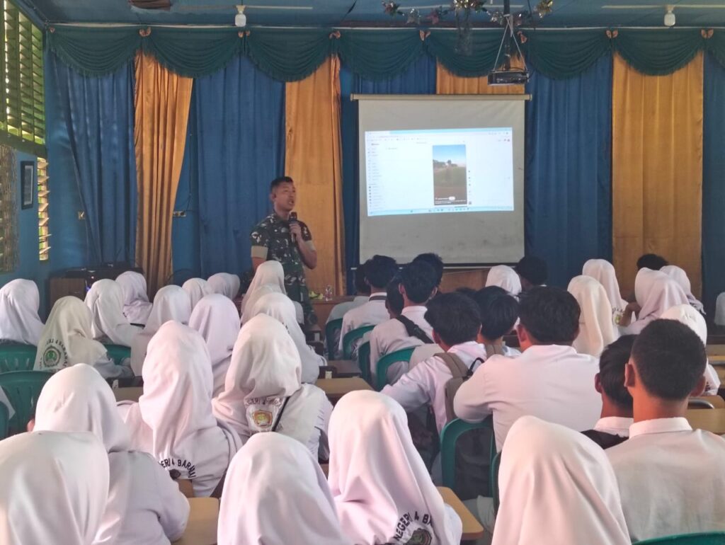 Sosialisasi di SMAN 4 Barabai, Dandim 1002/HST Beberkan Detail Rekrutmen TNI AD