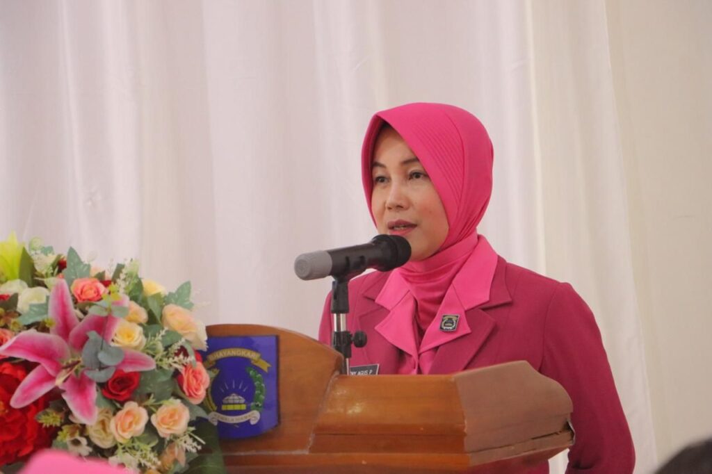 Ketua Bhayangkari Lombok Utara Dorong Pemerataan Pendidikan di Daerah Terpencil pada Momen Hardiknas 2025