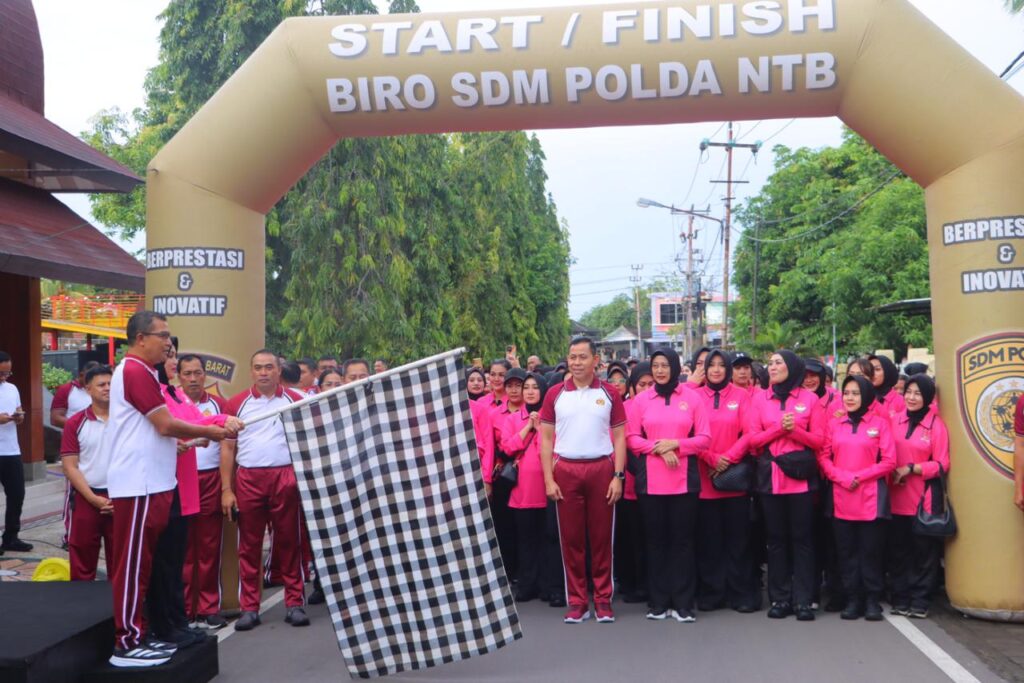 Ketua Bhayangkari Cabang Lombok Utara Hadiri Santai Sambut HUT Ke-45 YKB