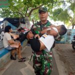 Aksi Heroik Babinsa Selamatkan Bocah Tenggelam di Senggigi